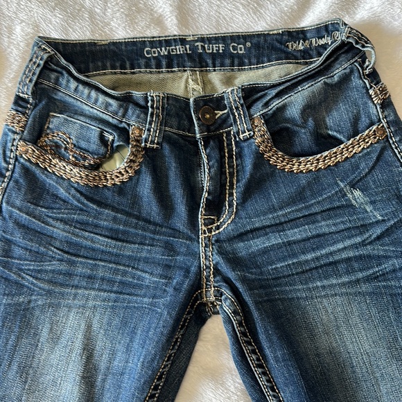 Cowgirl Tuff CO bootcut bronc jeans 27x35 - Picture 4 of 9